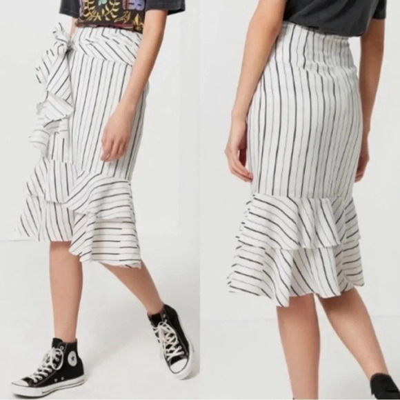 Striped Ruffled Midi Waterfall Skirt. White with black stripes. XS - Picture 3 of 9